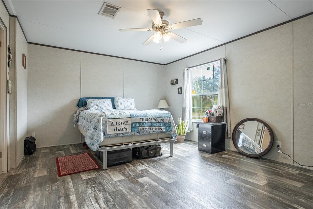 40545 Stewart Road Zephyrhills, FL 33540 - Photo 15 of 24