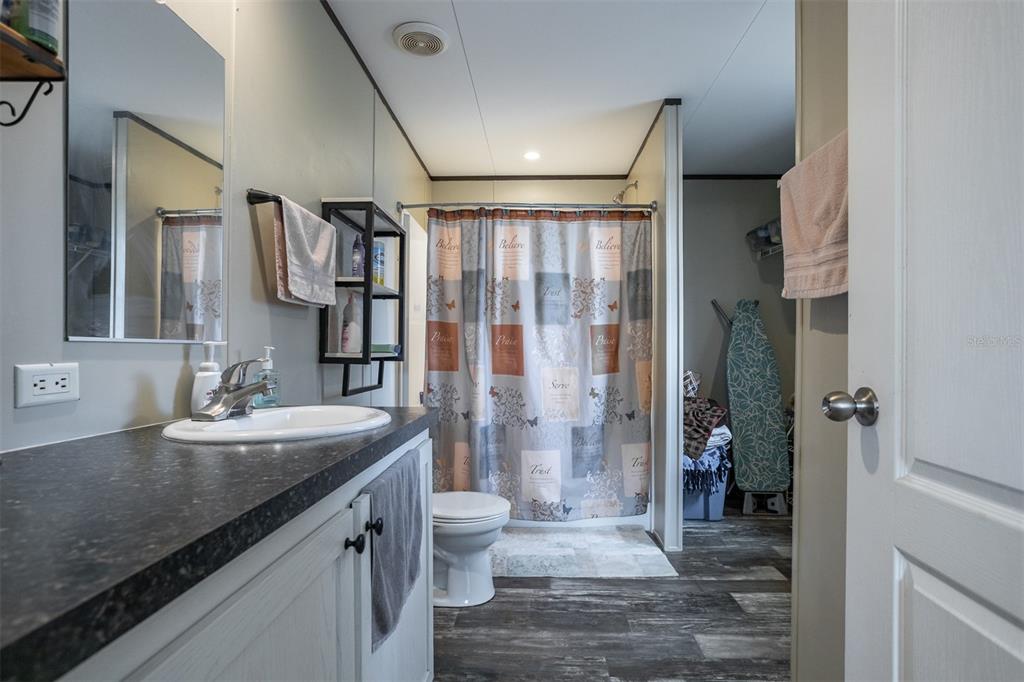 40545 Stewart Road Zephyrhills, FL 33540 - Photo 18 of 24