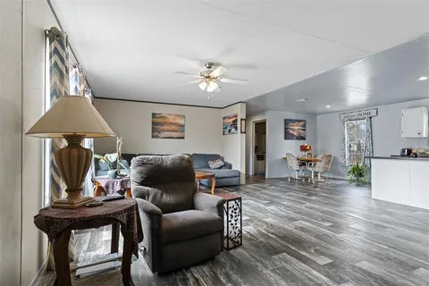 $245,000 | 40545 Stewart Road, Zephyrhills, FL 33540