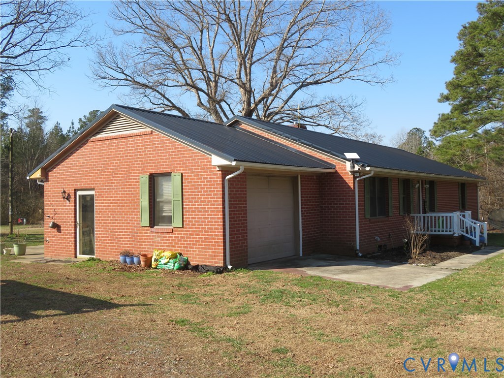 a backyard of a house