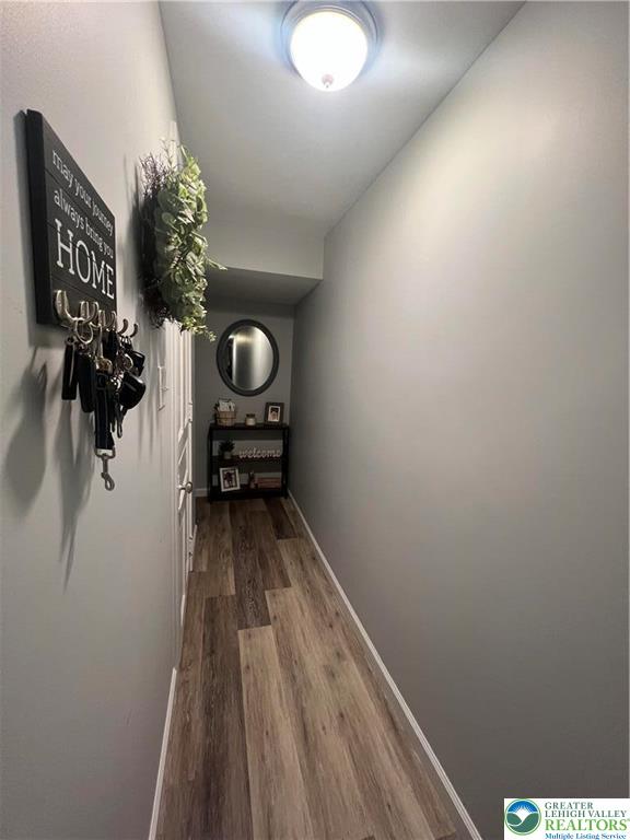 1109 Catasauqua Road Whitehall, PA 18052 - Photo 54 of 58 1109 Unit 2 UL Hallway