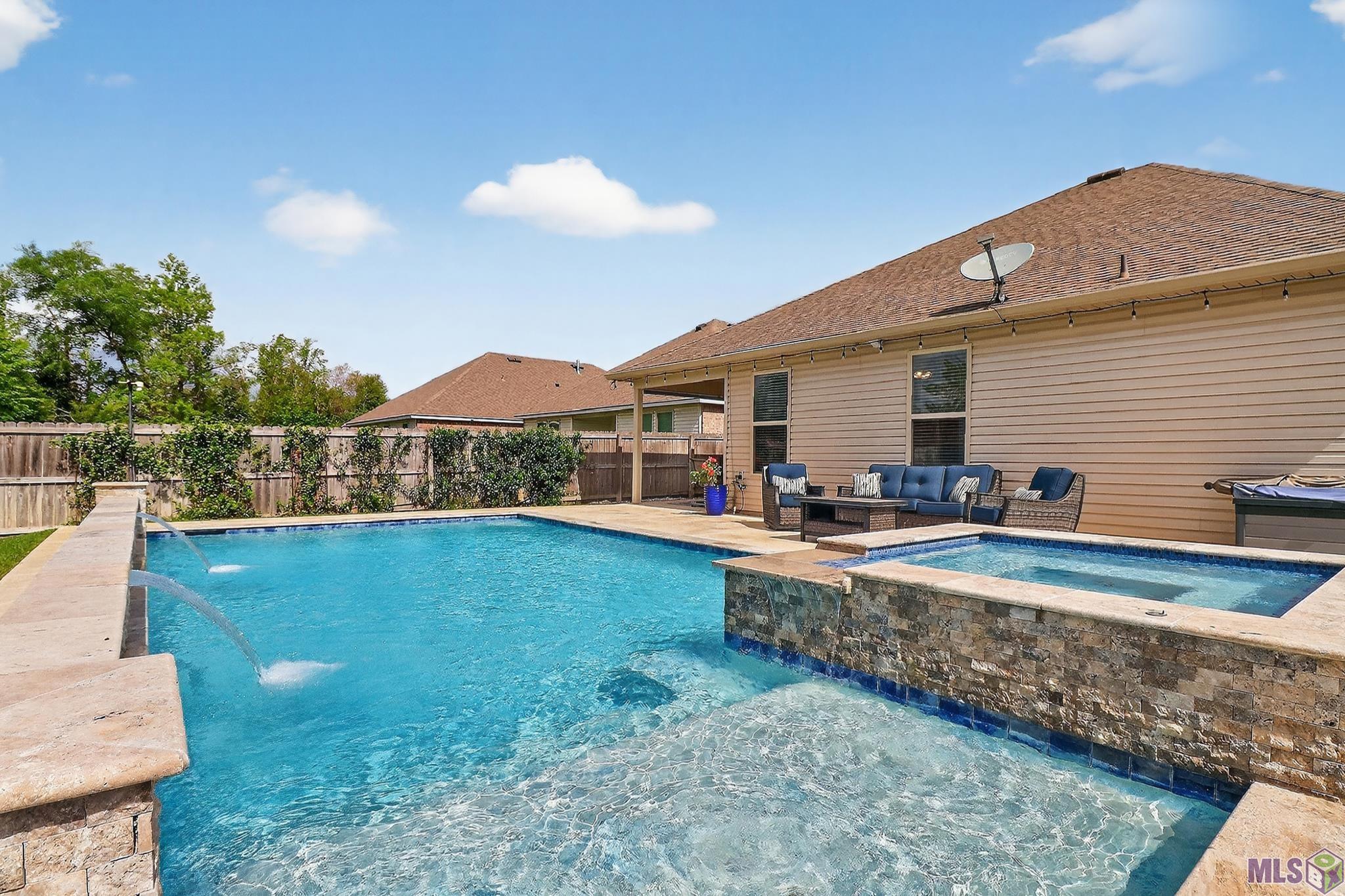 13830 Malbec Avenue St. George, LA 70817 - Photo 2 of 33