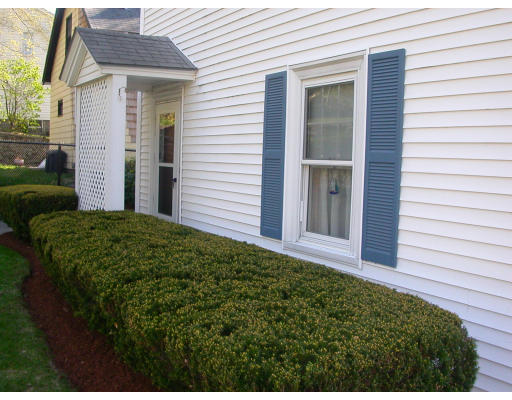 1 Grayson Road Winchester, MA 01890 - Photo 4 of 22 Gallery Image 4