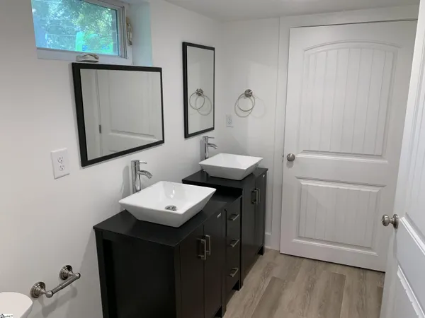 $1,975 | 6 A Crescent Ridge Drive, Greenville, SC 29615