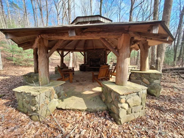 a living room filled with furniture