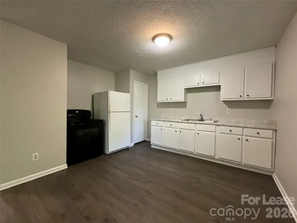 $875 | 304 Palm Street, Unit 8, Shelby, NC 28150