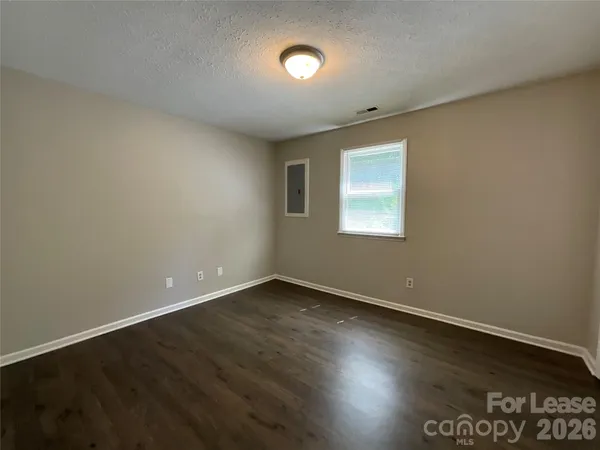 $875 | 304 Palm Street, Unit 8, Shelby, NC 28150