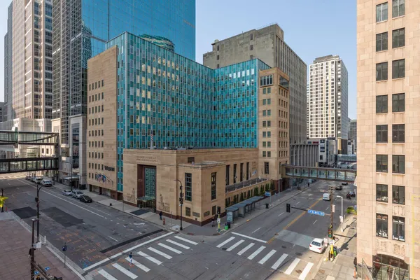 $3,995 | 601 South Marquette Avenue, Unit 402, Minneapolis, MN 55402