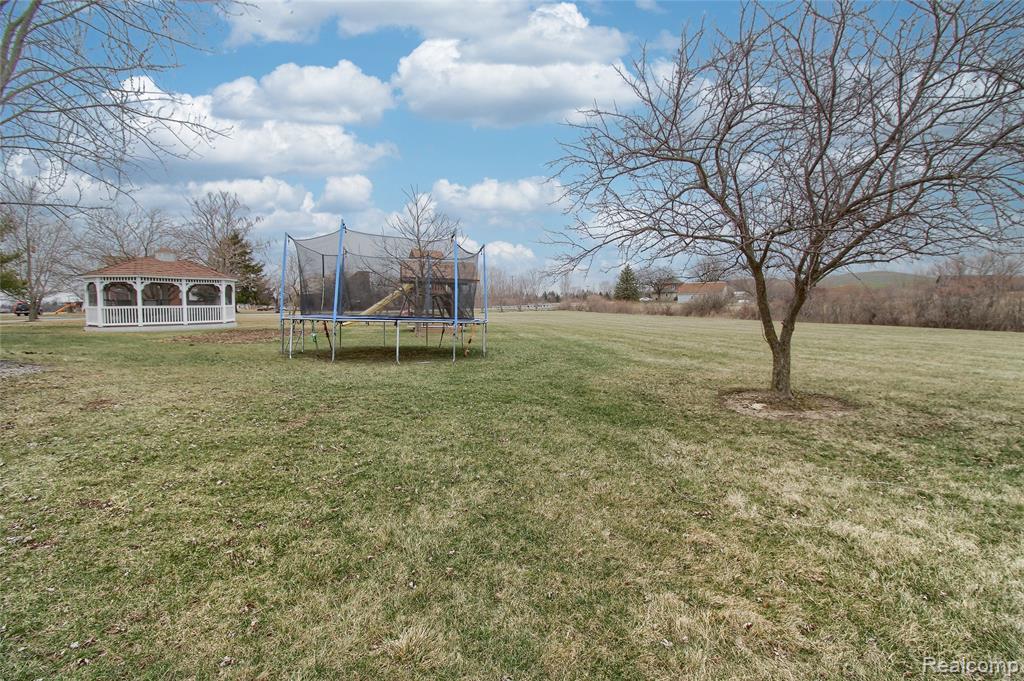 13974 Carleton West Road Carleton, MI 48117 - Photo 26 of 64