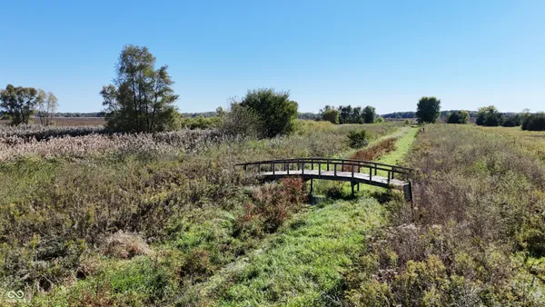 $1,100,000 | 8363 West 200 South, Rensselaer, IN 47978