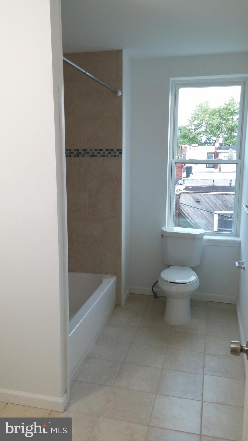 537 South 55th Street Philadelphia, PA 19143 - Photo 7 of 19