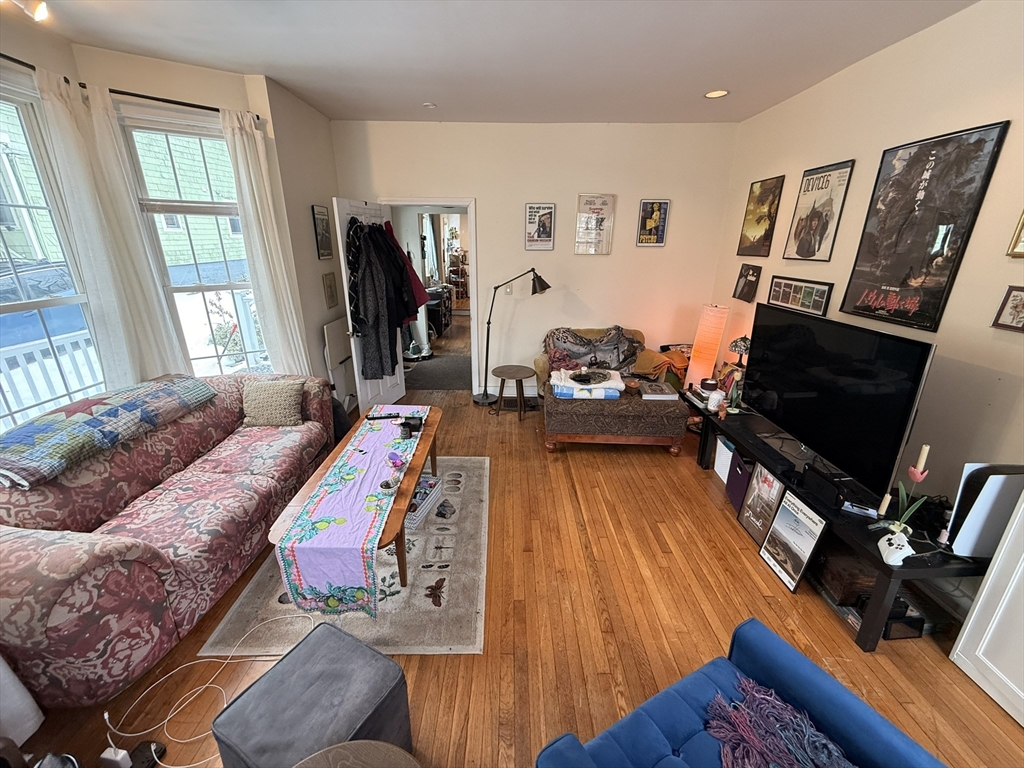 7-9 Biltmore Street, Unit 9 Boston, MA 02130 - Photo 17 of 38