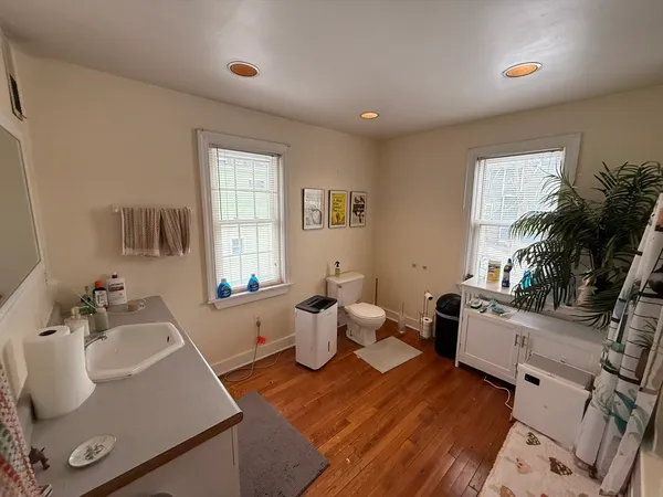 $4,850 | 7-9 Biltmore Street, Unit 9, Boston, MA 02130