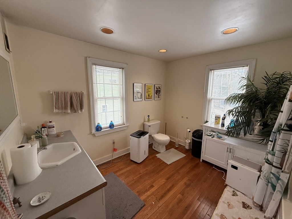 7-9 Biltmore Street, Unit 9 Boston, MA 02130 - Photo 20 of 38