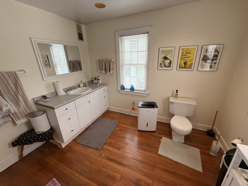 7-9 Biltmore Street, Unit 9 Boston, MA 02130 - Photo 23 of 38