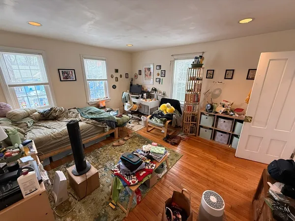 $4,850 | 7-9 Biltmore Street, Unit 9, Boston, MA 02130