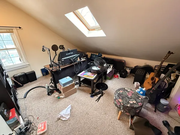 $4,850 | 7-9 Biltmore Street, Unit 9, Boston, MA 02130