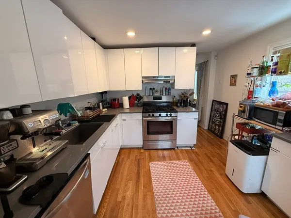 $4,850 | 7-9 Biltmore Street, Unit 9, Boston, MA 02130