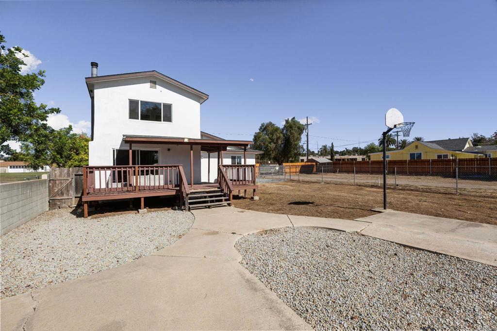 611 9th Street Ramona, CA 92065 - Photo 32 of 39 a view of a house with wooden fence