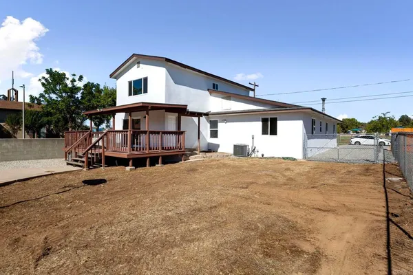 $809,900 | 611 9th Street, Ramona, CA 92065