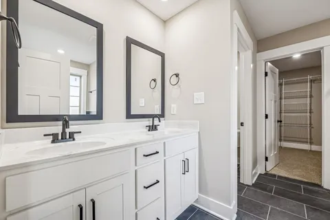 $382,400 | 365 Cardinal Creek Drive, Clarksville, TN 37040