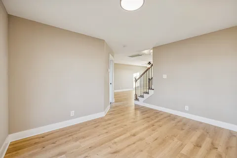 $382,400 | 365 Cardinal Creek Drive, Clarksville, TN 37040