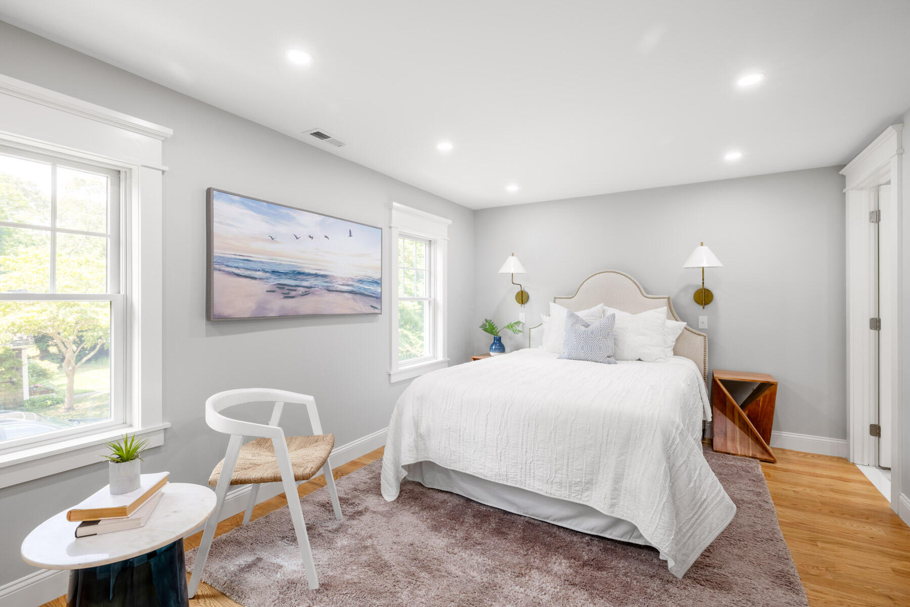 5 Pine Tree Lane Vineyard Haven, MA 02568 - Photo 22 of 29 Primary bedroom suite