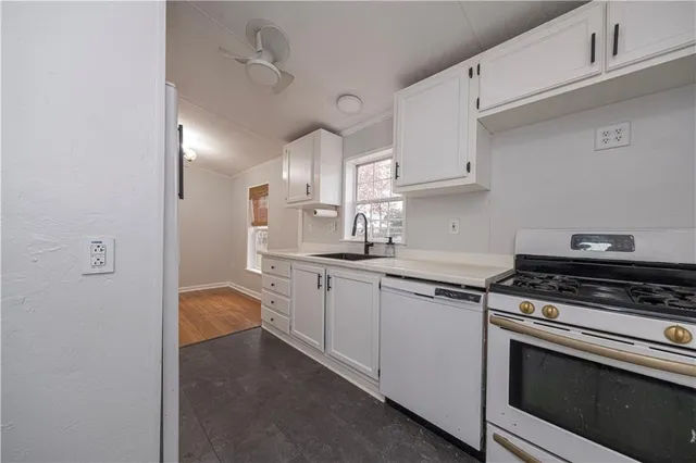 $215,000 | 111 Leopard Road, Evans City, PA 16033