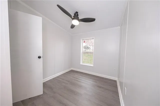 $215,000 | 111 Leopard Road, Evans City, PA 16033