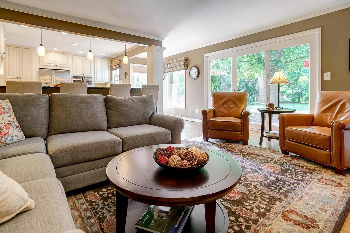 2547 Berwyn Road Upper Arlington, OH 43221 - Photo 4 of 47