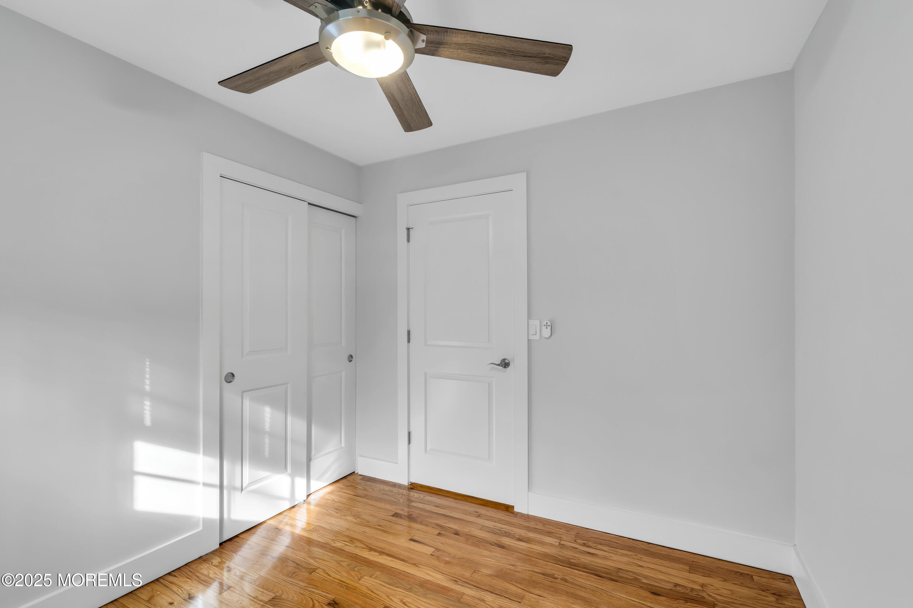 142 Freehold Road Manalapan, NJ 07726 - Photo 22 of 35 ey202158_583