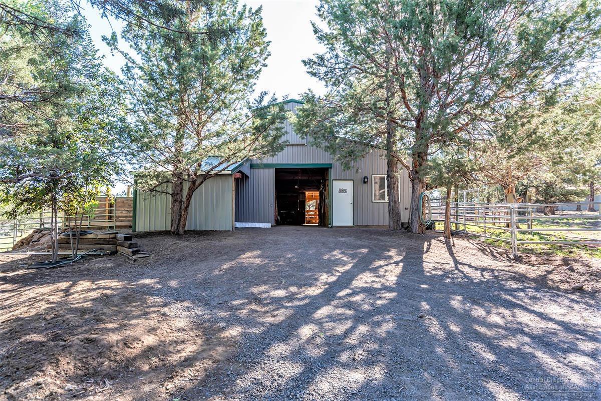 69196 Hurtley Ranch Road Sisters, OR 97759 - Photo 20 of 25 Gallery Image 20