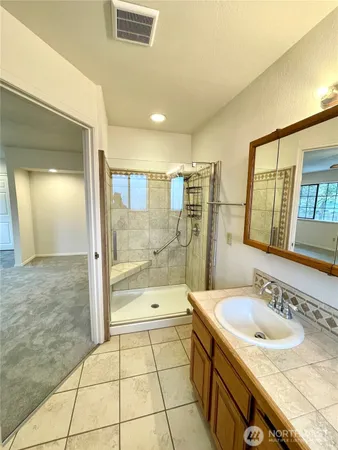 $3,500 | 9024 Waverly Drive Southwest, Lakewood, WA 98499