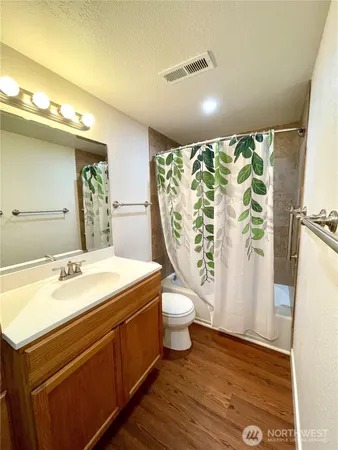 $3,500 | 9024 Waverly Drive Southwest, Lakewood, WA 98499