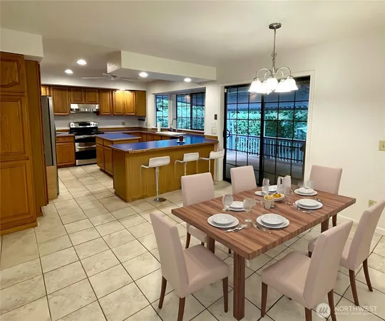 $3,500 | 9024 Waverly Drive Southwest, Lakewood, WA 98499