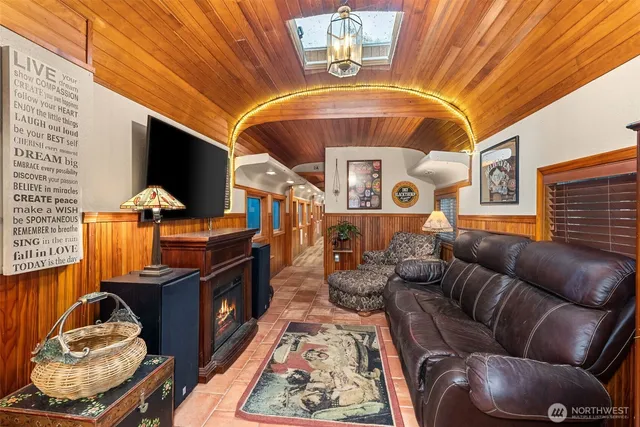 a close view of sink