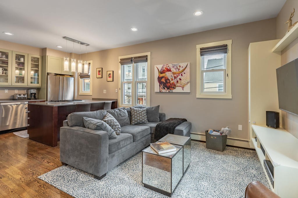 6 Gardner Road, Unit 6 Cambridge, MA 02139 - Photo 6 of 14