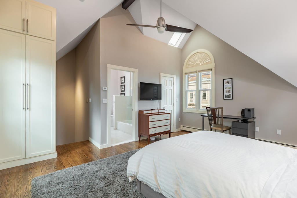 6 Gardner Road, Unit 6 Cambridge, MA 02139 - Photo 9 of 14