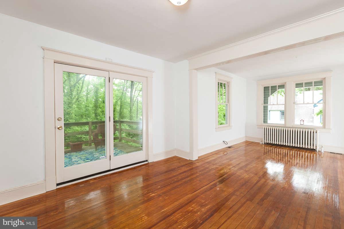1822 Fairbank Road Baltimore, MD 21209 - Photo 9 of 30 Dining Room