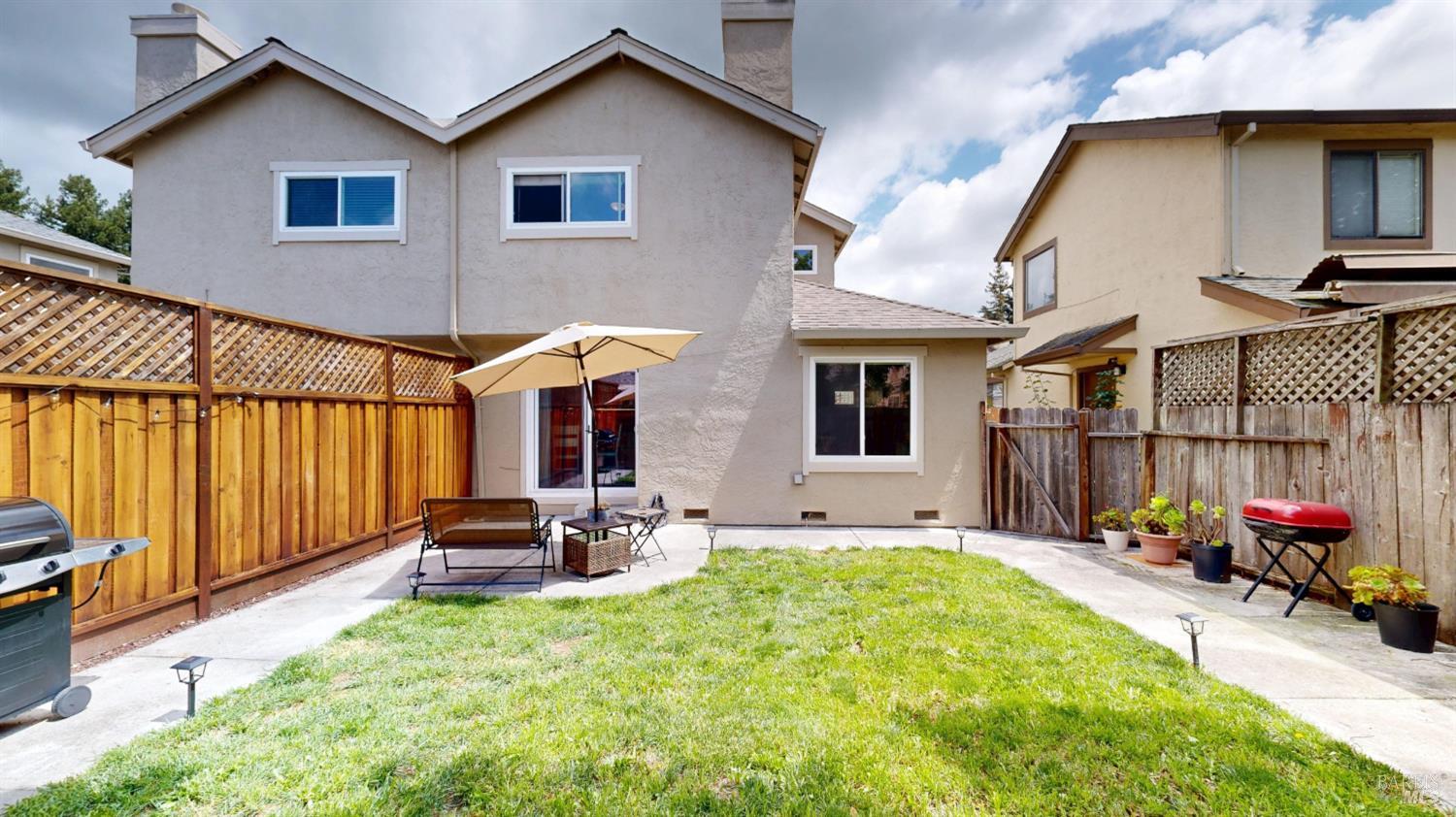 38 Francis Circle Rohnert Park, CA 94928 - Photo 33 of 43