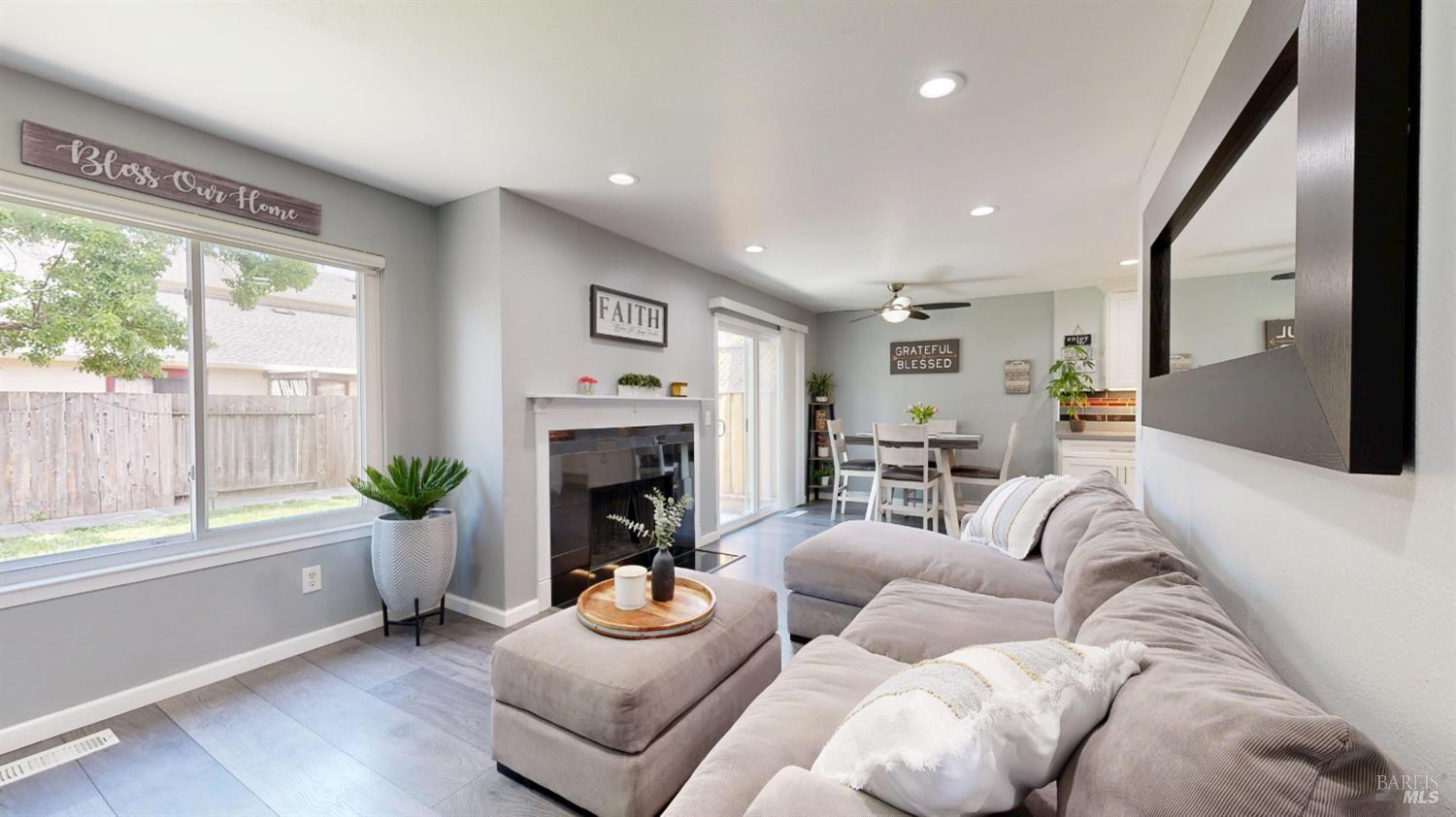 38 Francis Circle Rohnert Park, CA 94928 - Photo 10 of 43