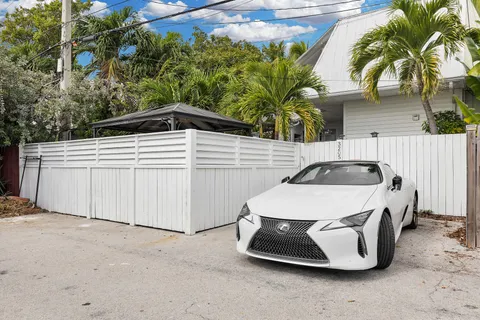 $615,000 | 3205 Pearl Avenue, Key West, FL 33040