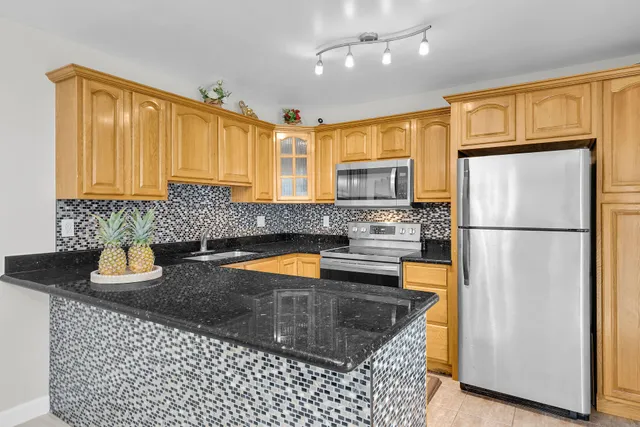 $625,000 | 3205 Pearl Avenue, Key West, FL 33040