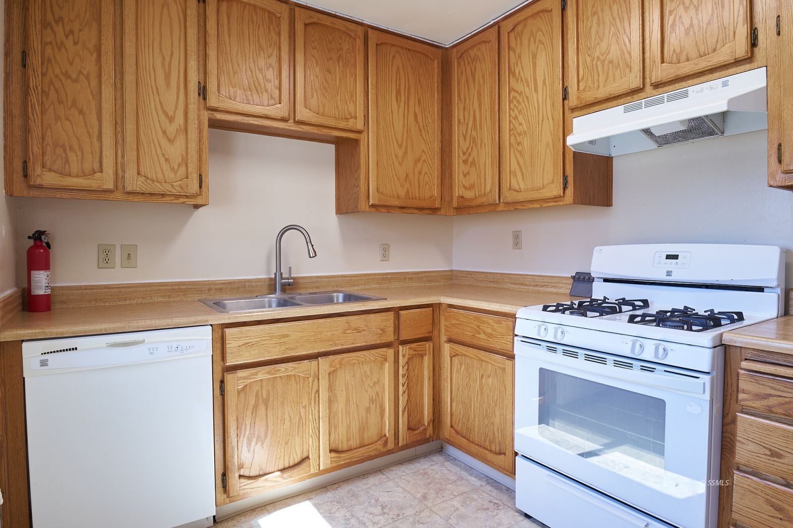 417 Argus Avenue Ridgecrest, CA 93555 - Photo 9 of 22