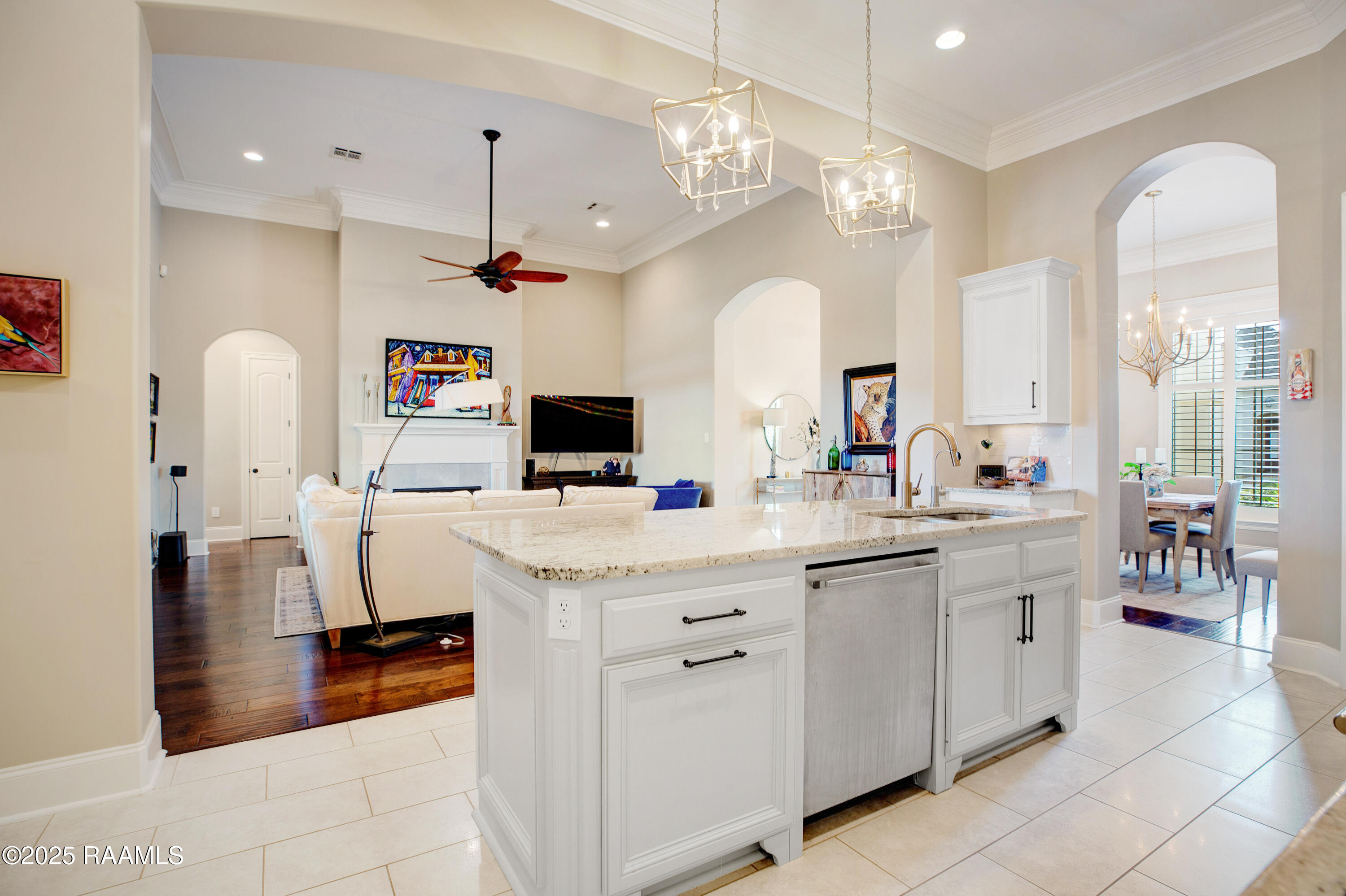 108 Rue De Chambery Broussard, LA 70518 - Photo 13 of 32 108Ruedechambrey-14