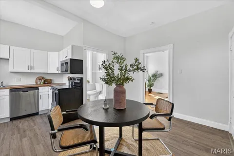 $209,000 | 4049 Winnebago Street, St. Louis, MO 63116