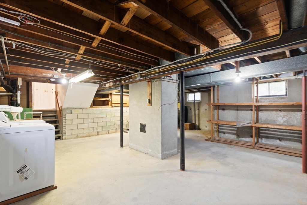 10 Butterworth Road Beverly, MA 01915 - Photo 21 of 28