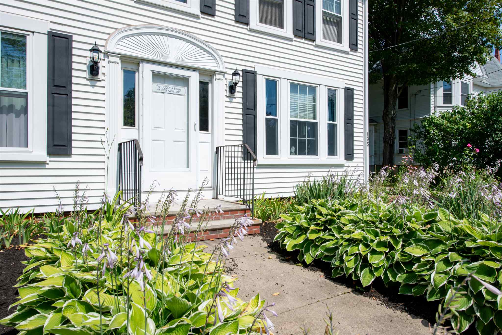 195 North Main Street Rochester, NH 03867 - Photo 4 of 28
