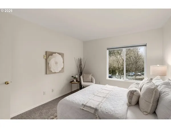 $265,000 | 8720 Southwest Tualatin Road, Unit 205, Tualatin, OR 97062