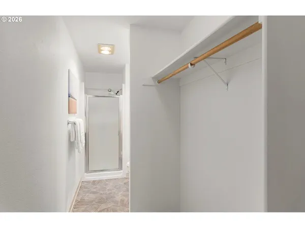 $265,000 | 8720 Southwest Tualatin Road, Unit 205, Tualatin, OR 97062